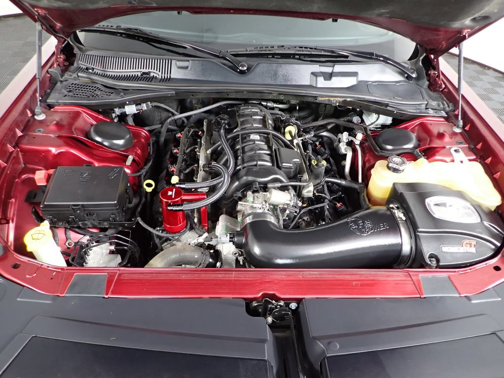 Used 2017 Dodge Challenger R/T RWD image 37