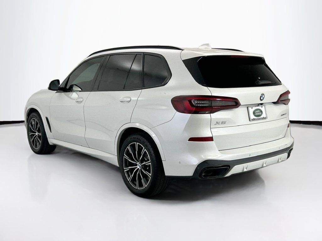 Used 2022 BMW X5 xDrive40i w/ M Sport Package AWD/4WD image 7