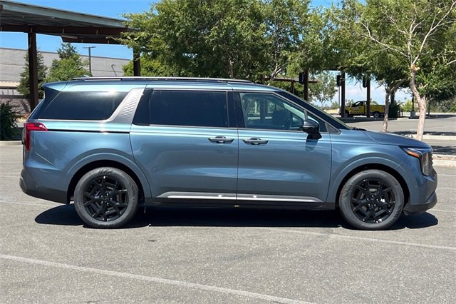 New 2026 Kia Carnival SX Prestige image 3
