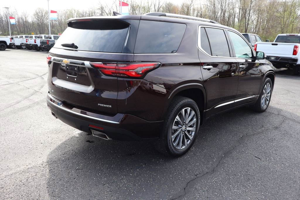 Used 2023 Chevrolet Traverse Premier w/ LPO, Floor Liner Package image 41