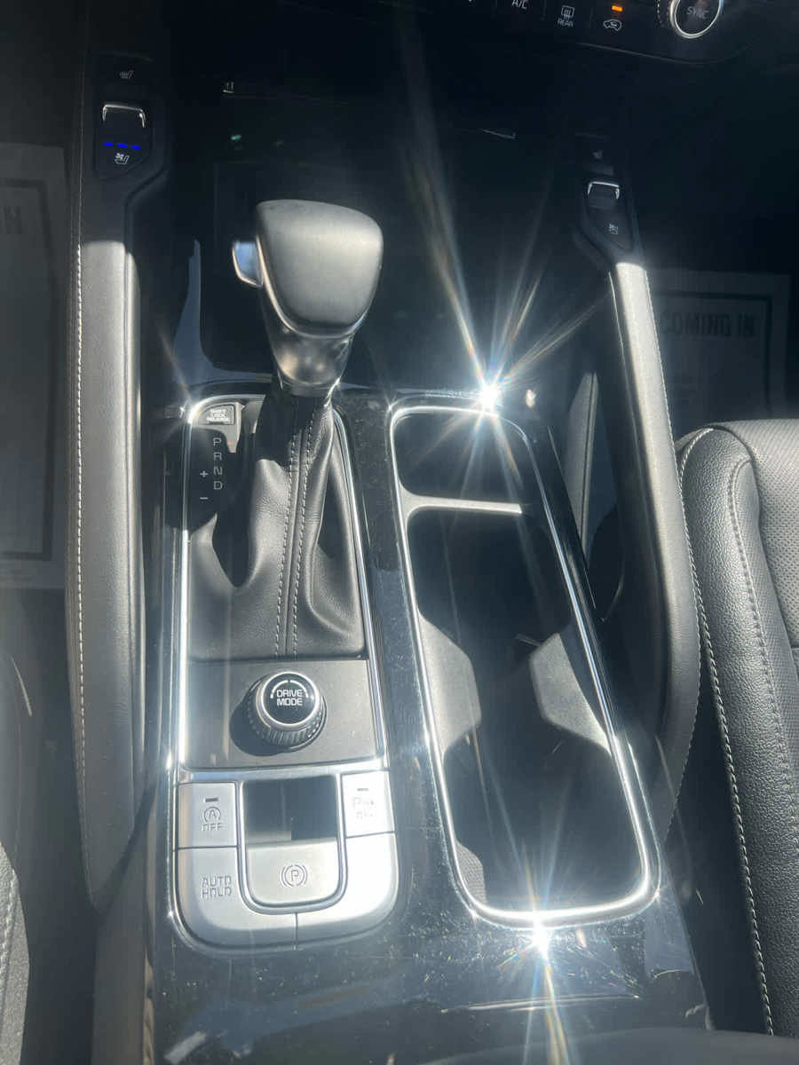 Used 2022 Kia Telluride EX w/ EX Premium Package image 24