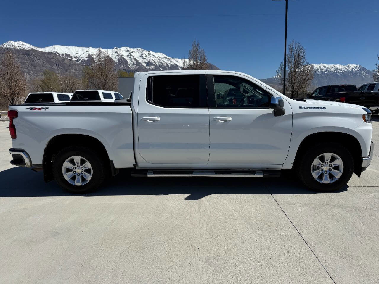 Used 2020 Chevrolet Silverado 1500 LT w/ Fleet Comfort Package image 2