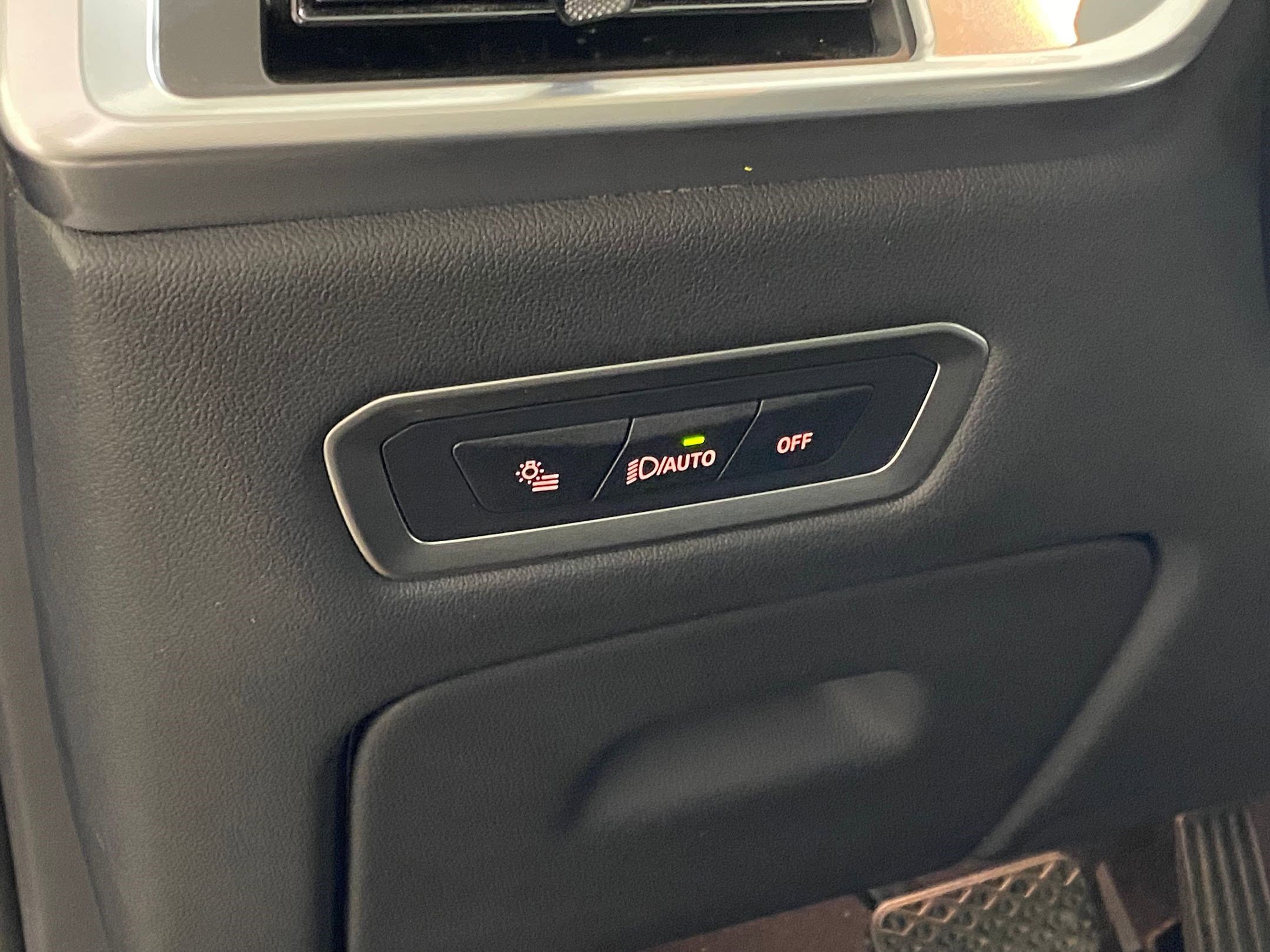 Certified 2025 BMW X7 xDrive40i image 20