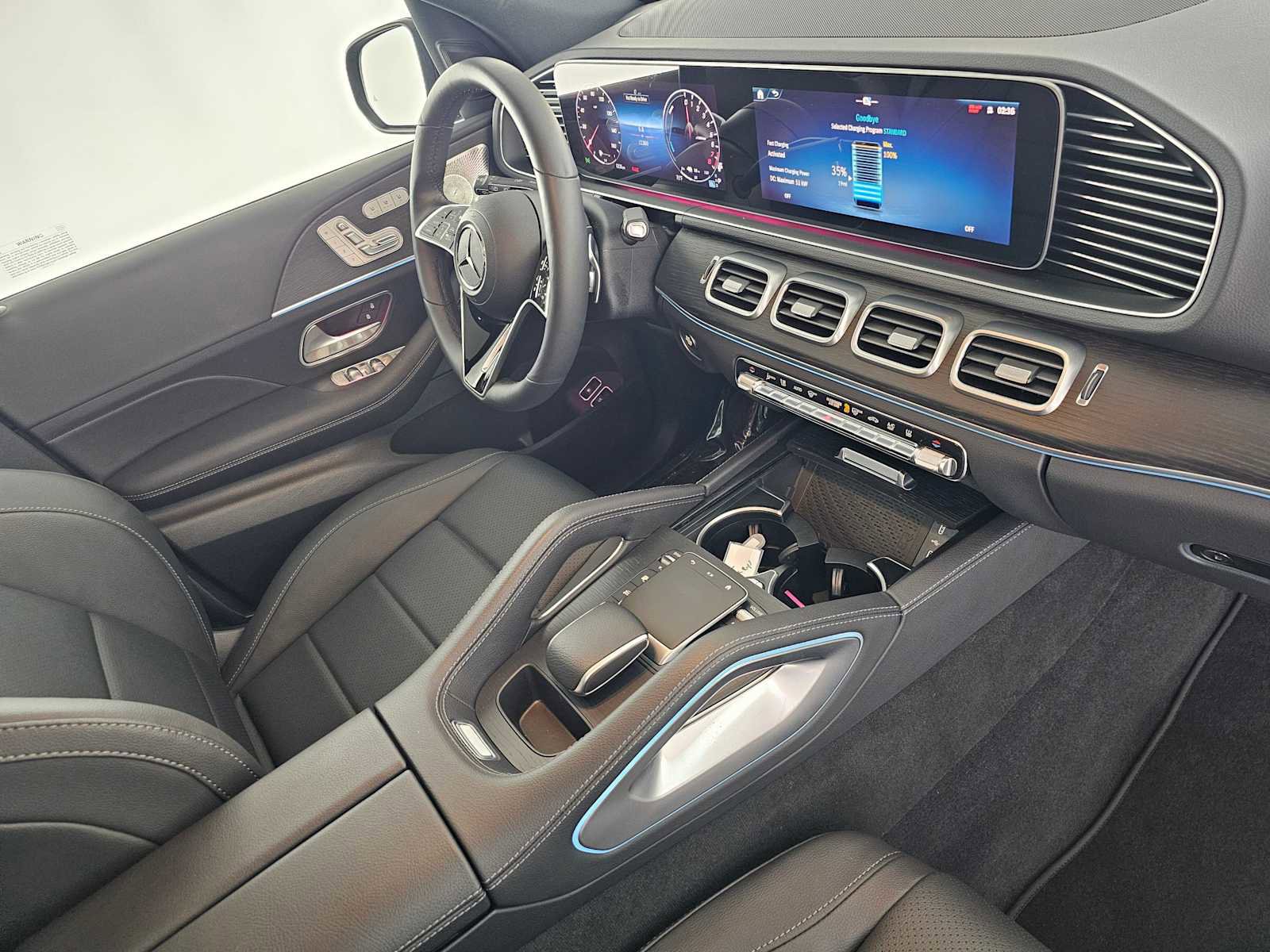 Certified 2025 Mercedes-Benz GLE 450e 4MATIC image 12