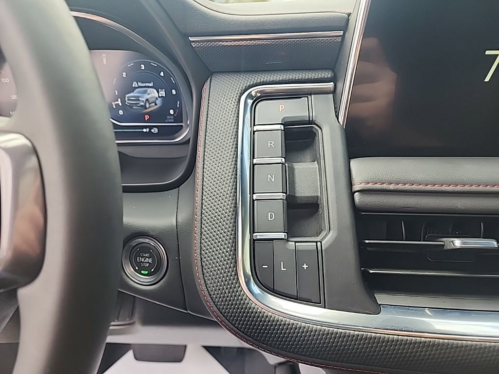 Used 2024 Chevrolet Tahoe RST w/ Sport Performance Package image 28