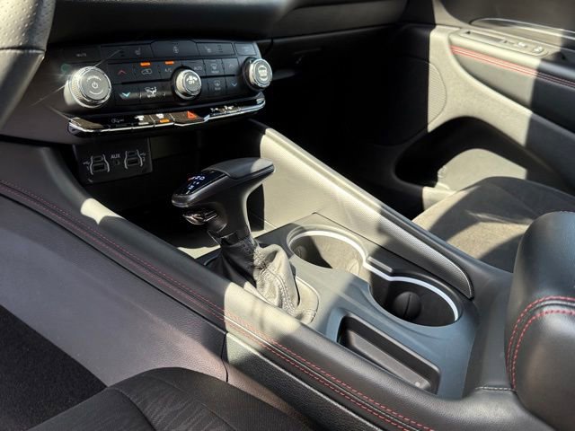 Used 2025 Dodge Durango GT RWD image 23