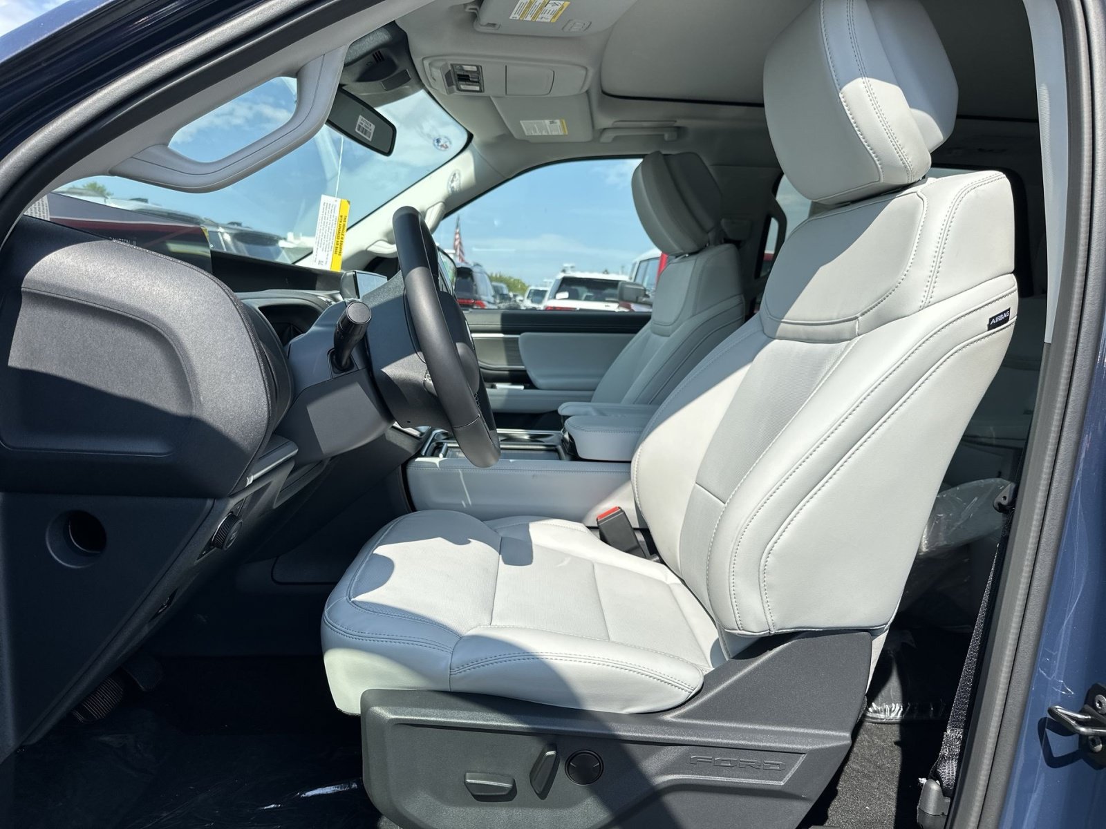 New 2027 Ford Expedition Max Platinum AWD/4WD image 14