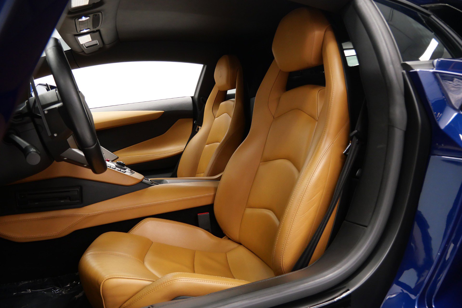Used 2014 Lamborghini Aventador LP 700-4 image 24