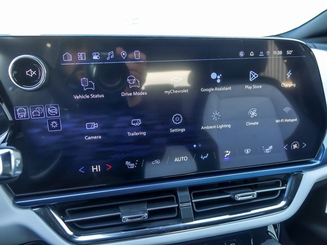 New 2026 Chevrolet Equinox EV LT image 21