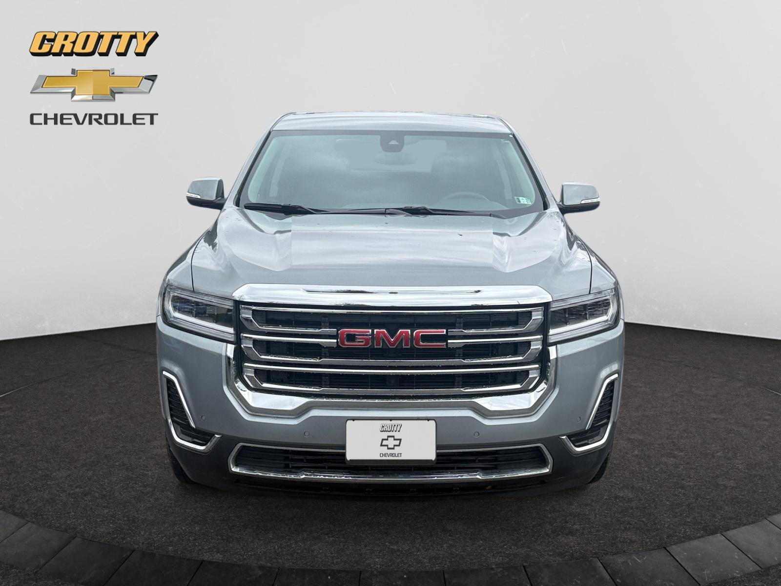 Used 2023 GMC Acadia SLE AWD/4WD image 8