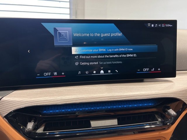 Used 2025 BMW i4 xDrive40i image 29