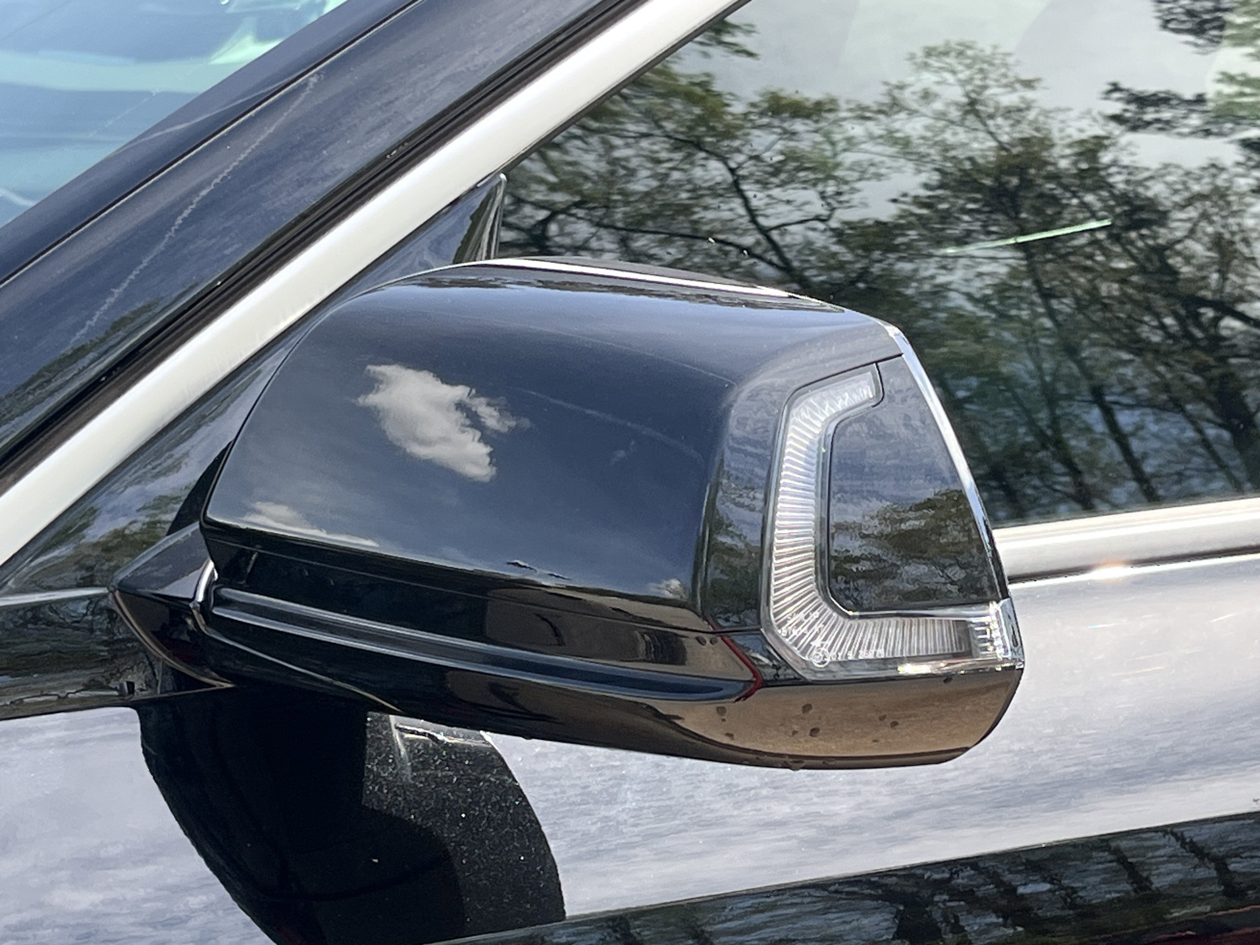 Used 2025 Kia Niro SX FWD image 32