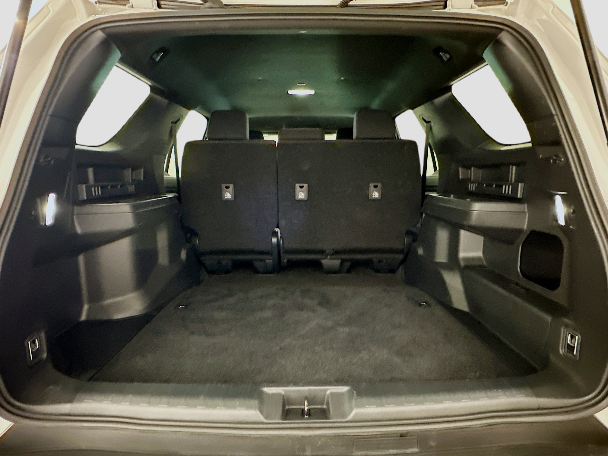 Used 2025 Toyota 4Runner SR5 image 30