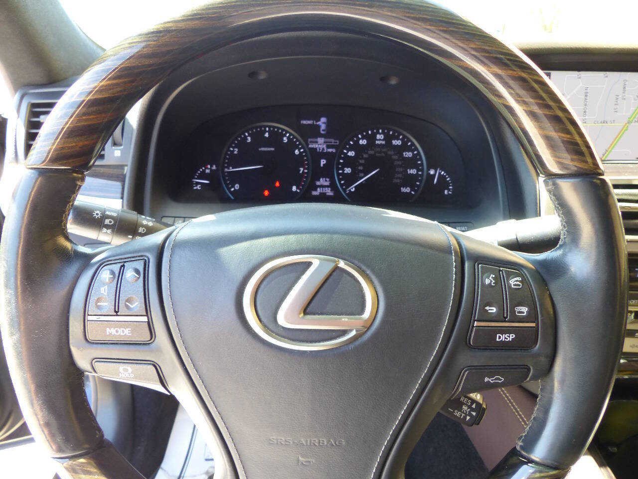 Used 2017 Lexus LS 460 AWD image 30
