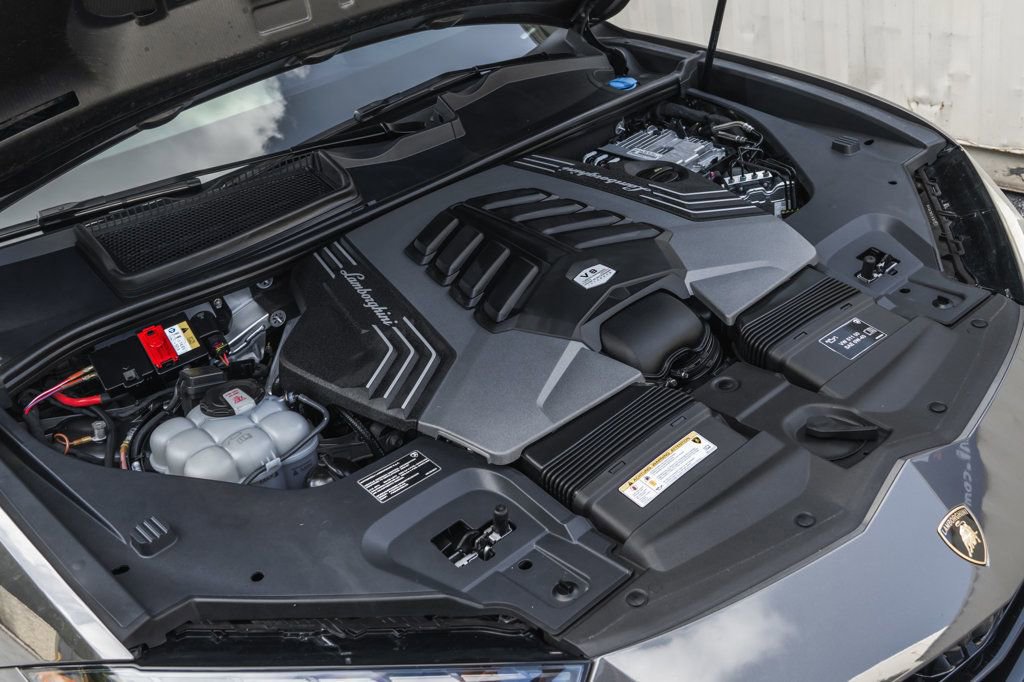 Used 2023 Lamborghini Urus Performante image 34