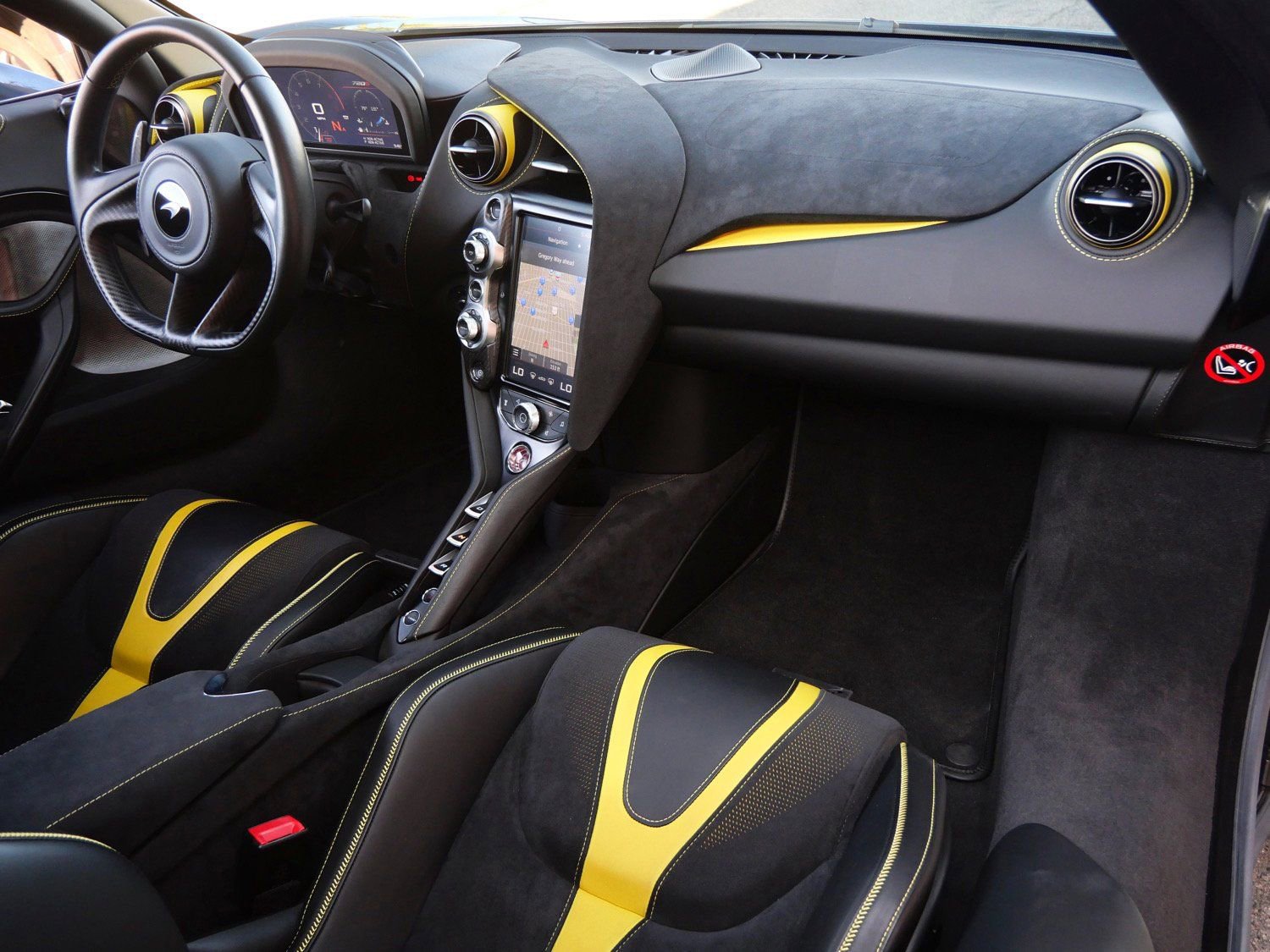 Used 2019 McLaren 720S Performance image 9