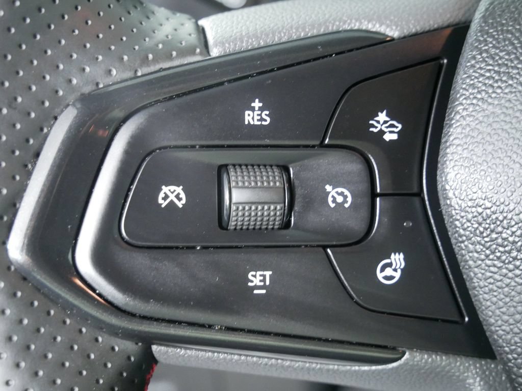 Used 2026 Chevrolet TrailBlazer RS w/ Convenience Package AWD/4WD image 25