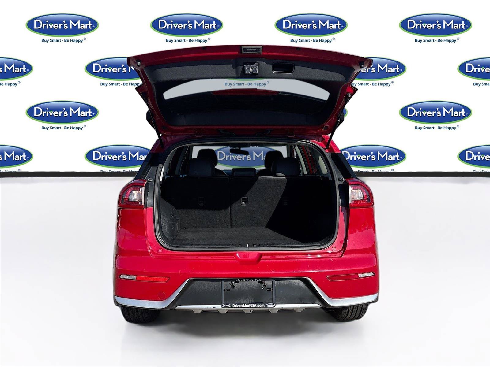 Used 2017 Kia Niro EX FWD image 25
