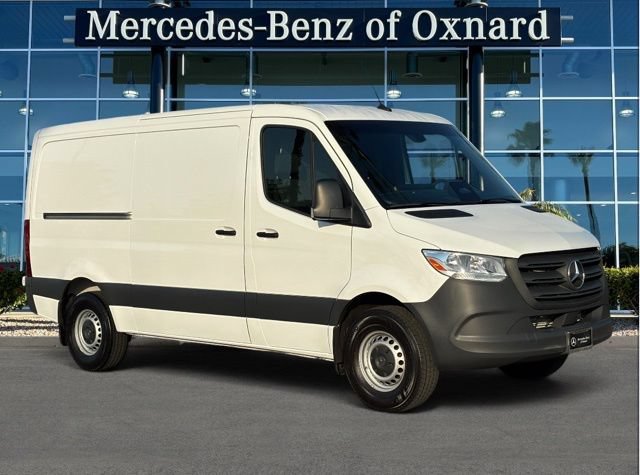 Used 2026 Mercedes-Benz Sprinter 2500 image 2