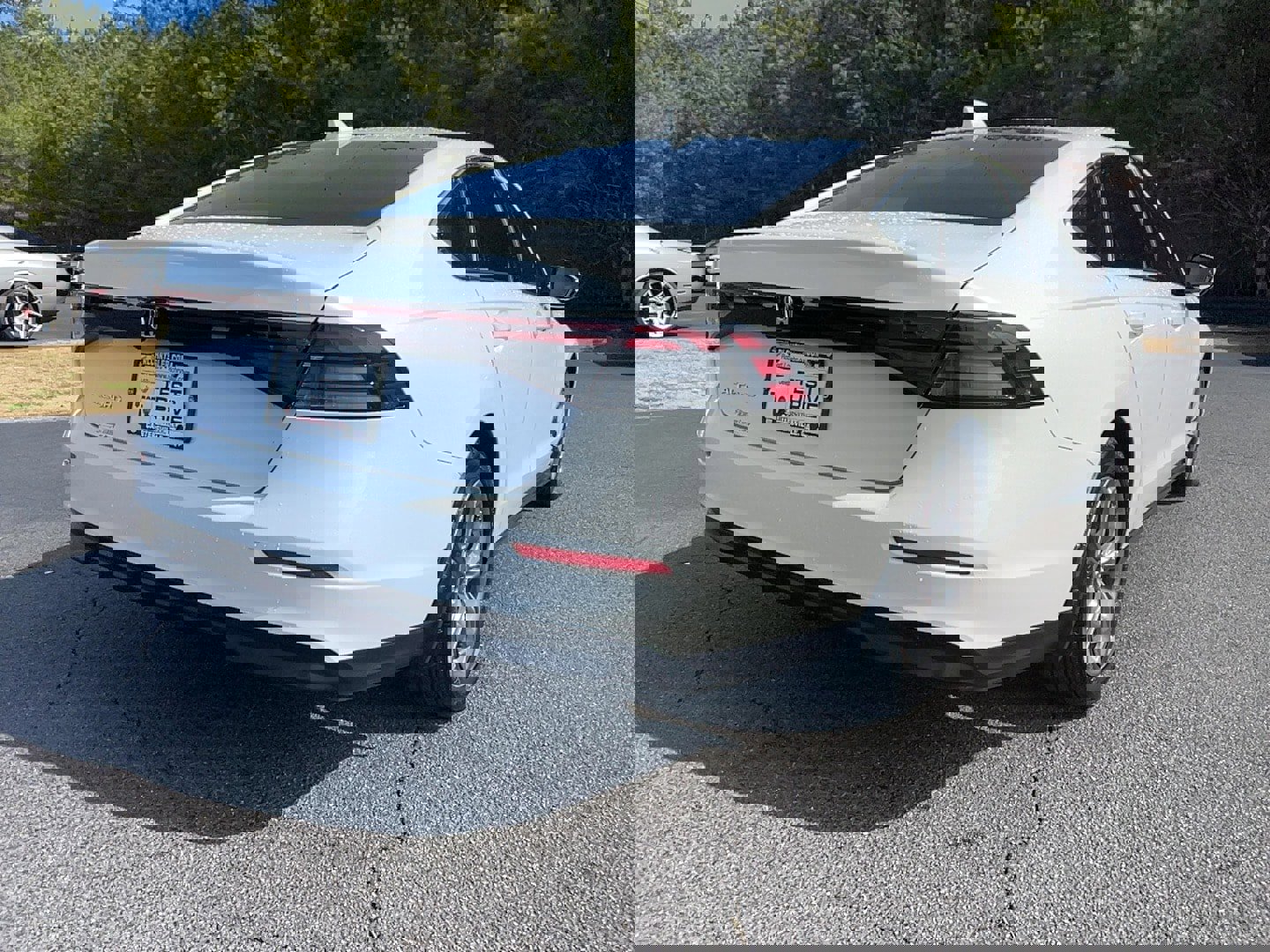 Used 2024 Honda Accord EX image 5