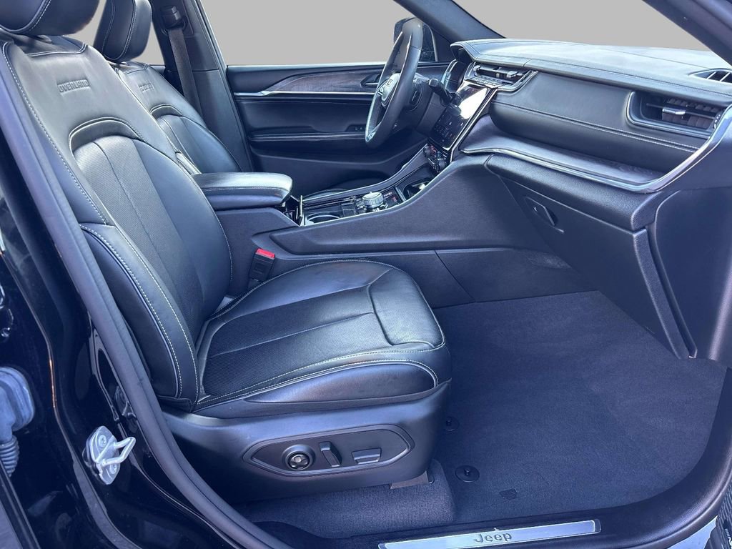 Certified 2023 Jeep Grand Cherokee Overland image 17