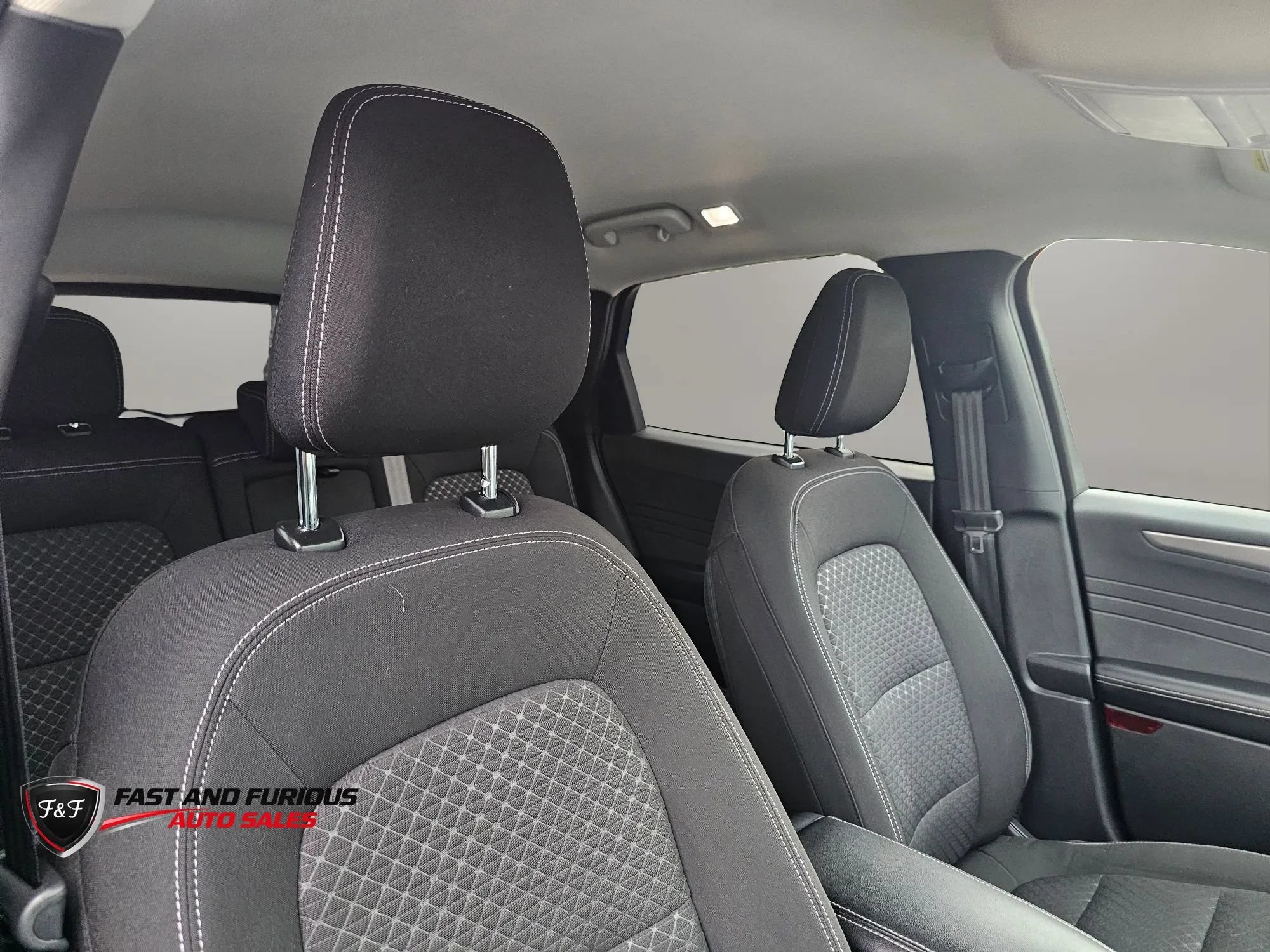 Used 2023 Ford Escape Active w/ Tech Pack #1 AWD/4WD image 14