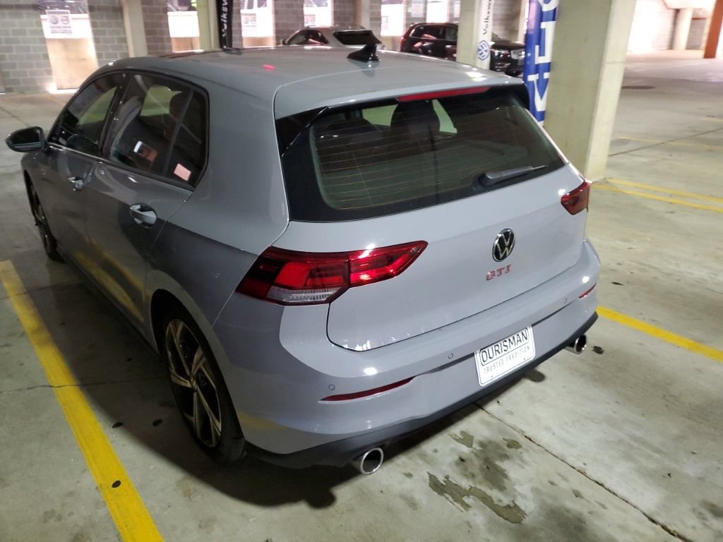 Certified 2026 Volkswagen GTI SE FWD image 28