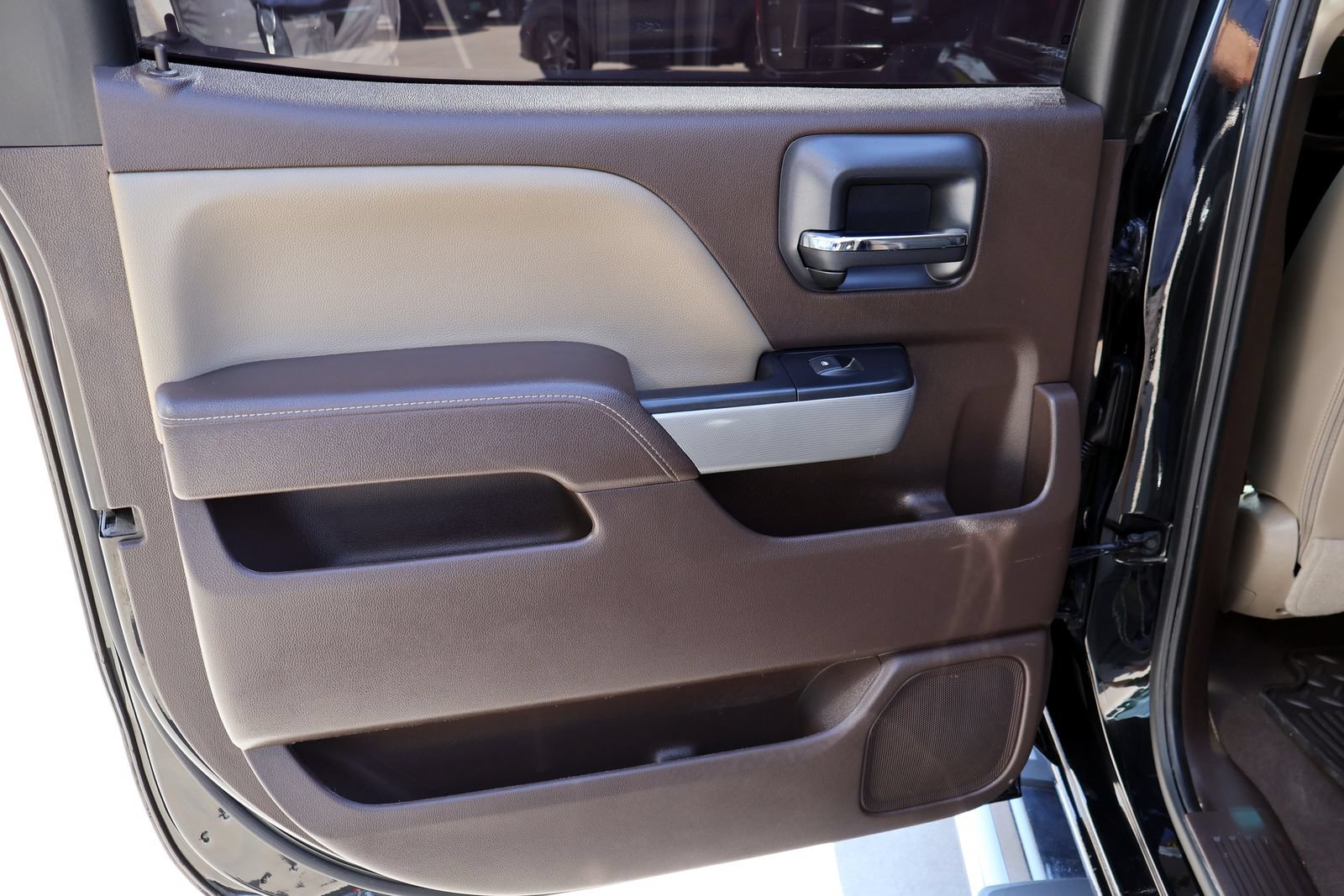 Used 2019 Chevrolet Silverado 3500 LTZ w/ Duramax Plus Package AWD/4WD image 13