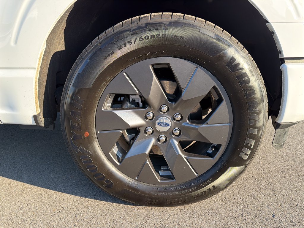 Used 2025 Ford F150 STX w/ Equipment Group 200A RWD image 13