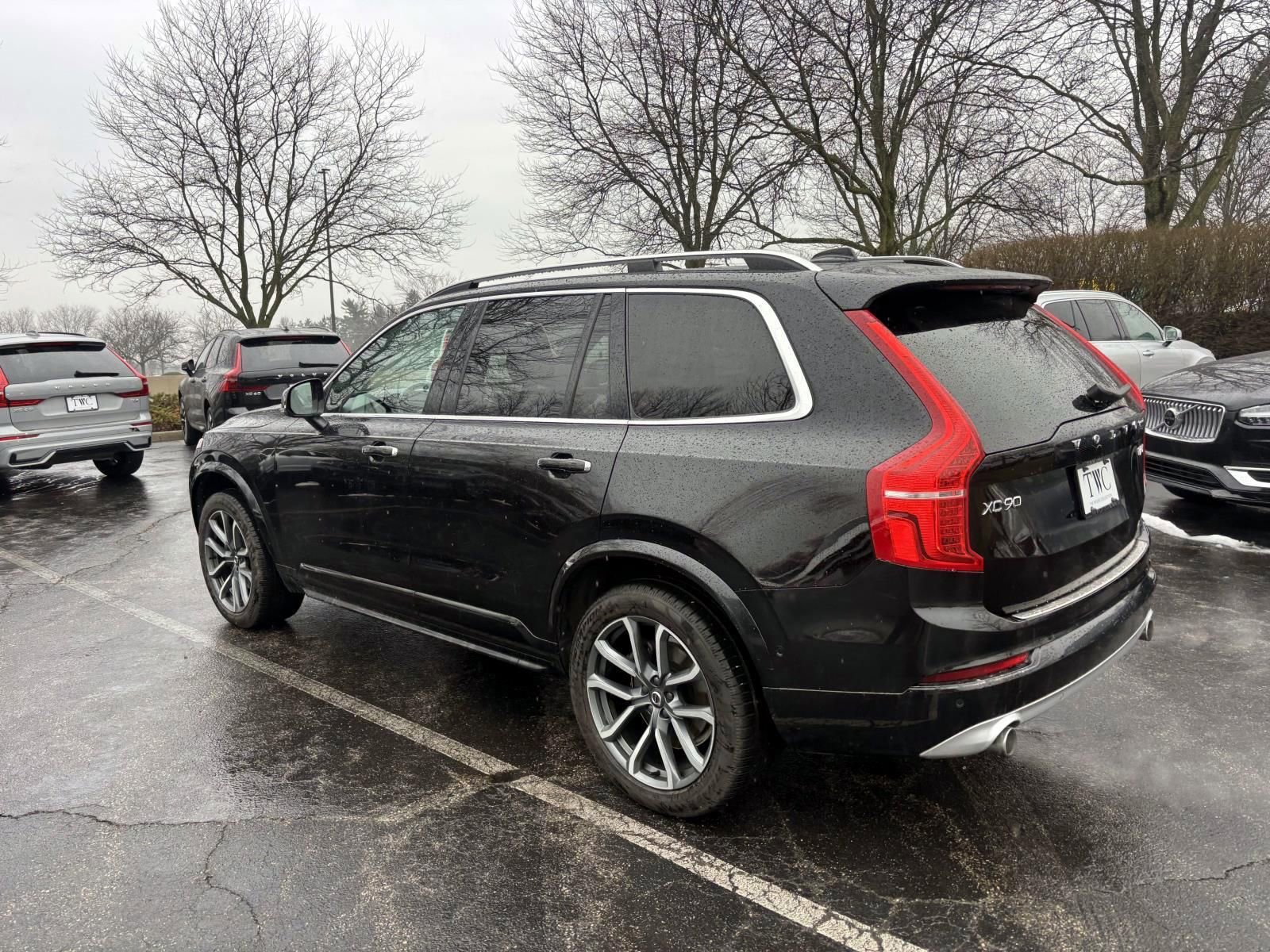 Used 2018 Volvo XC90 T5 Momentum w/ Convenience Package image 5