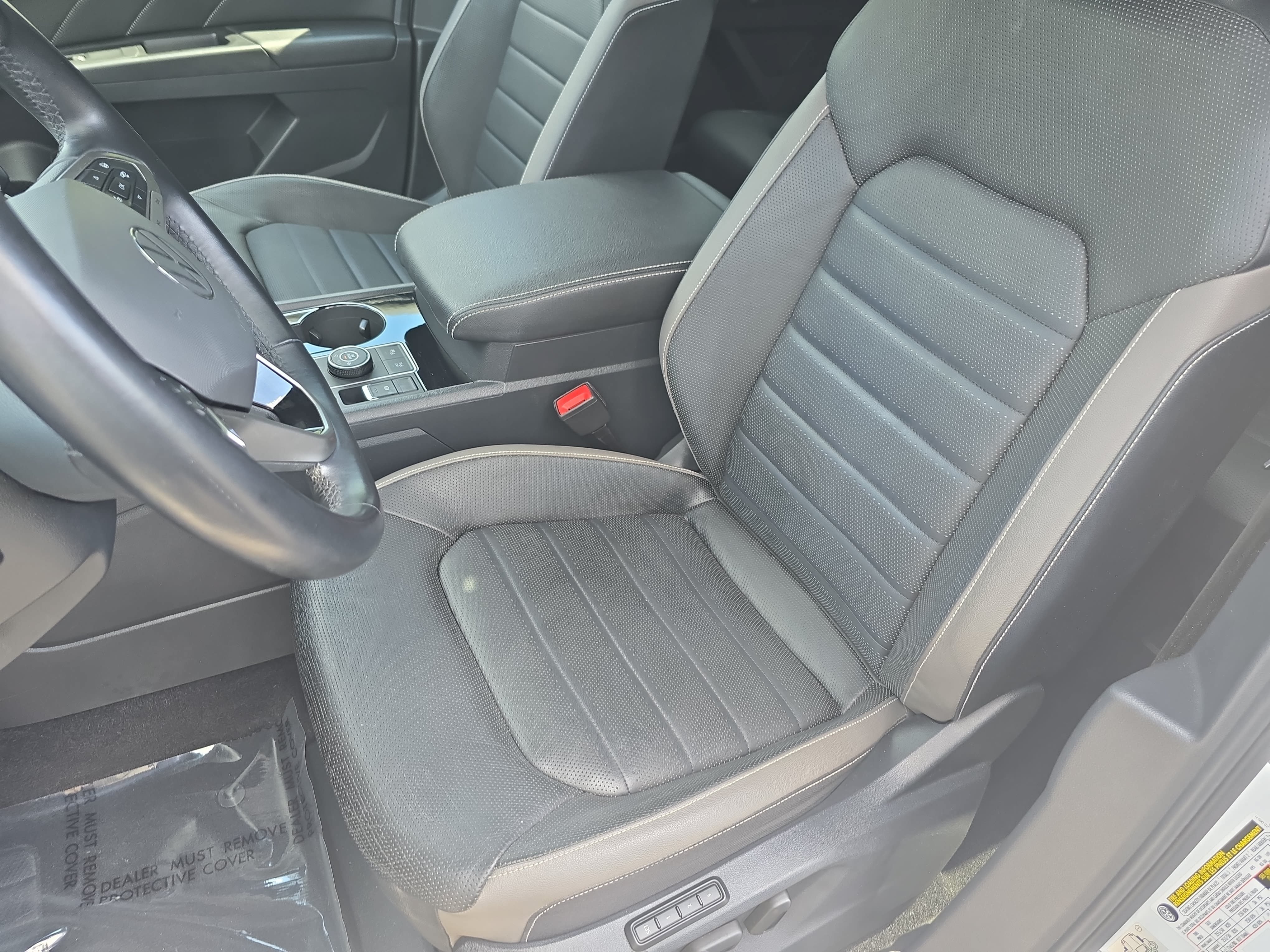 Used 2020 Volkswagen Atlas Cross Sport SEL Premium AWD/4WD image 15