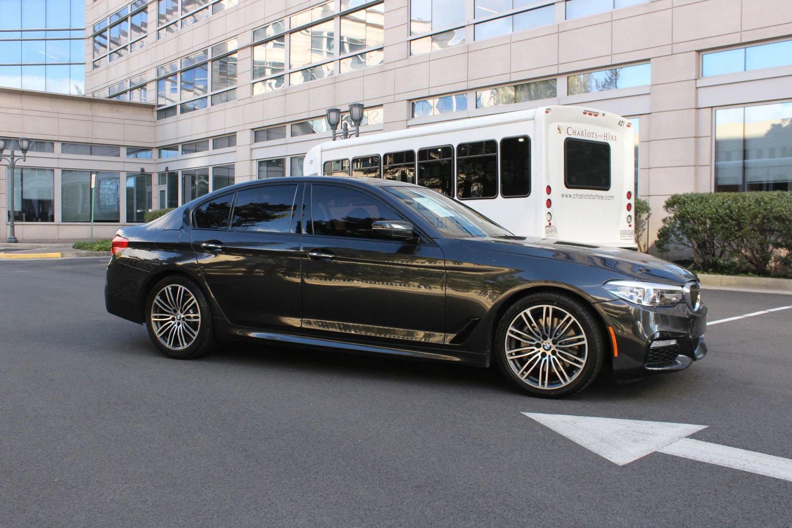 Used 2018 BMW 530i xDrive AWD/4WD image 2