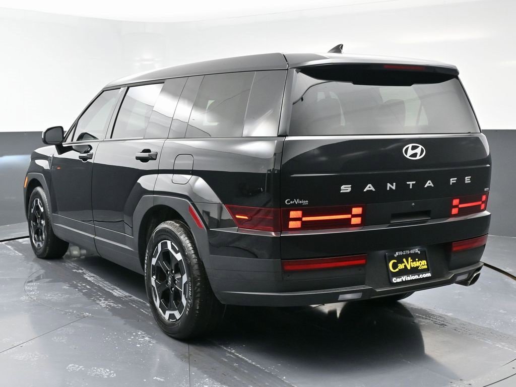 Used 2024 Hyundai Santa Fe SE image 7