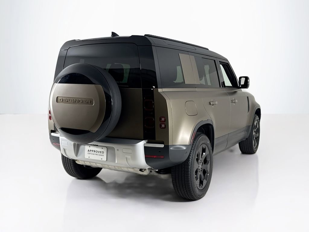 Used 2025 Land Rover Defender 110 S image 5