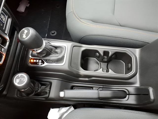 New 2026 Jeep Wrangler Unlimited Sport AWD/4WD image 19