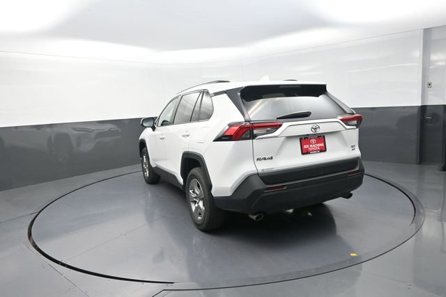 Used 2025 Toyota RAV4 XLE AWD/4WD image 49