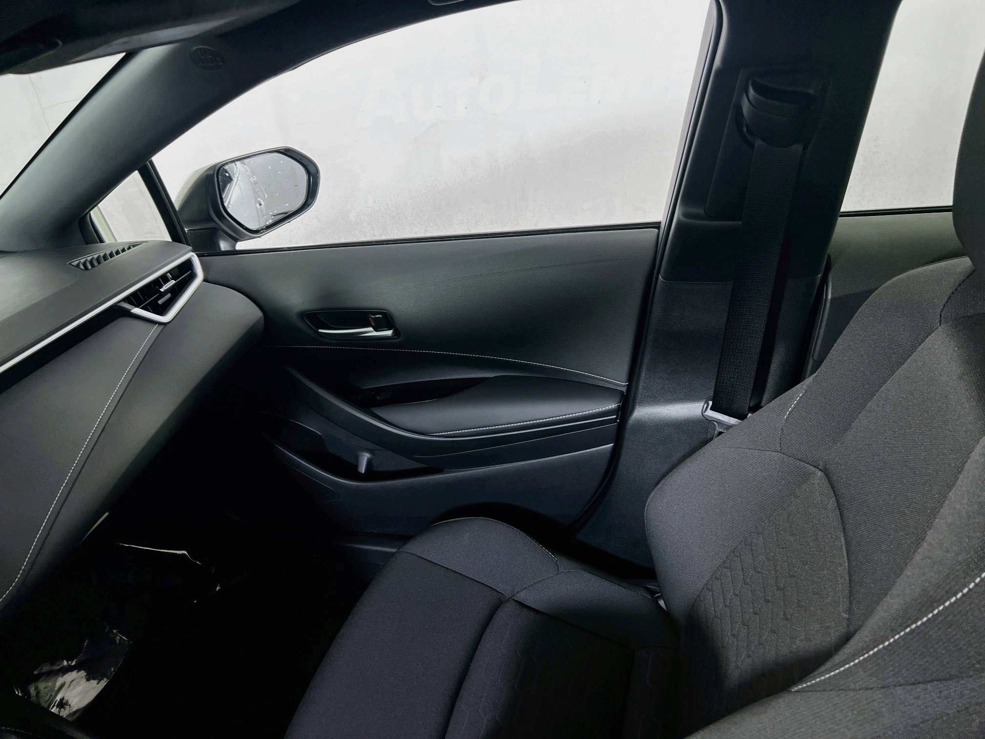 Used 2024 Toyota Corolla SE image 21