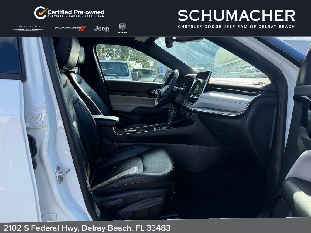Used 2024 Jeep Compass Limited AWD/4WD image 17