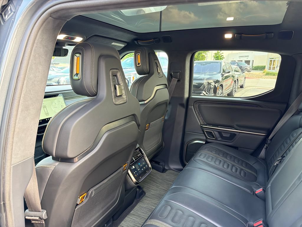 Used 2022 Rivian R1T Adventure AWD/4WD image 36
