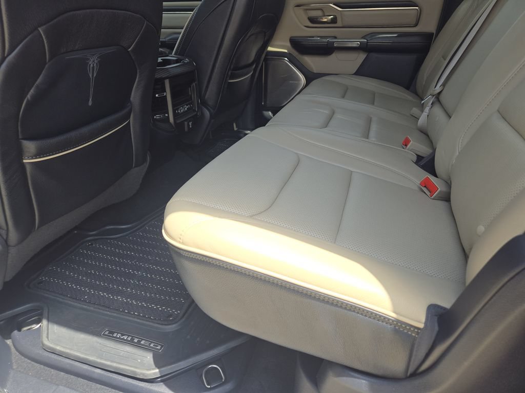Used 2019 RAM 1500 Limited AWD/4WD image 37