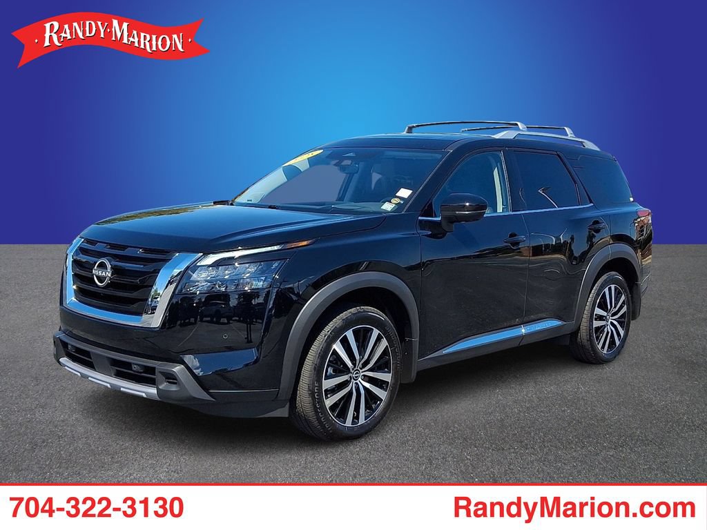 Used 2025 Nissan Pathfinder Platinum w/ Cargo Package AWD/4WD image 1