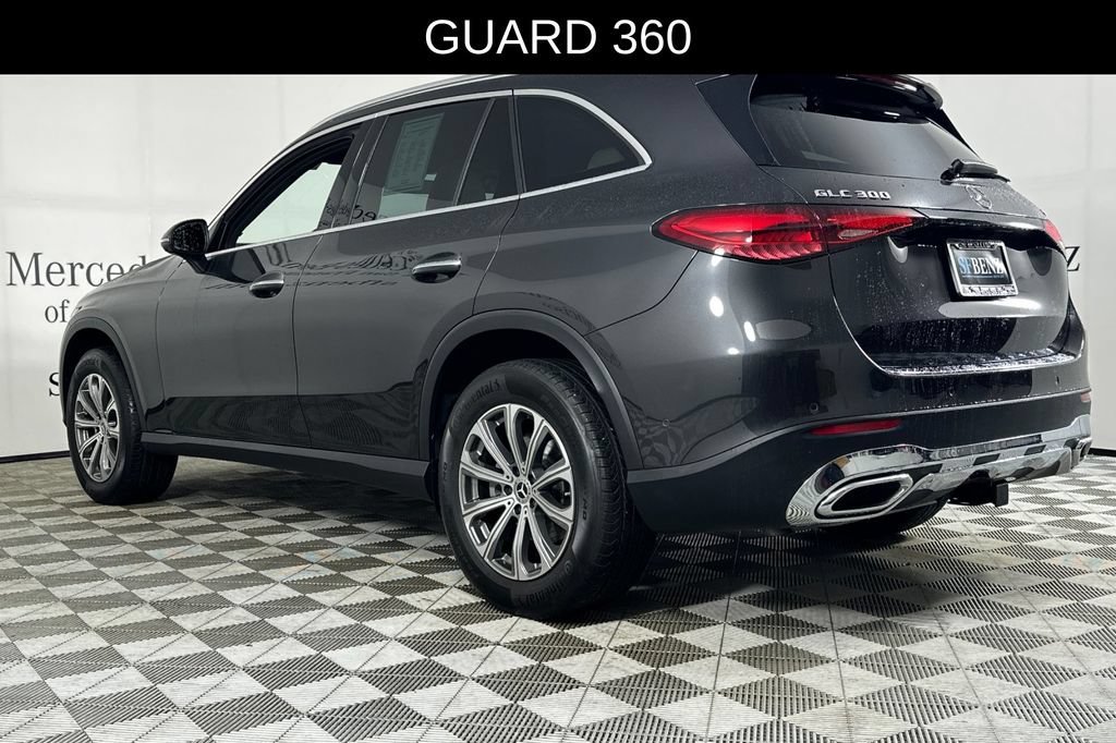 Used 2024 Mercedes-Benz GLC 300 4MATIC image 7