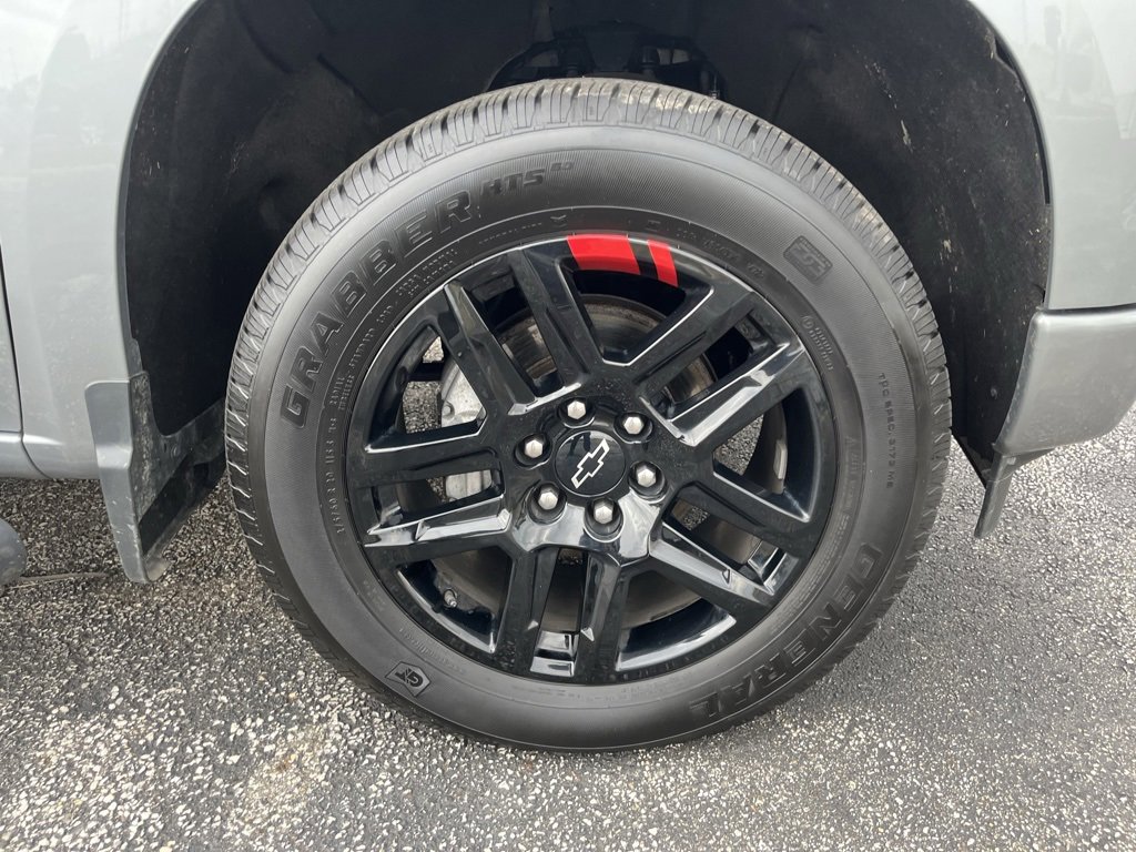 Certified 2024 Chevrolet Silverado 1500 RST w/ Redline Edition image 32