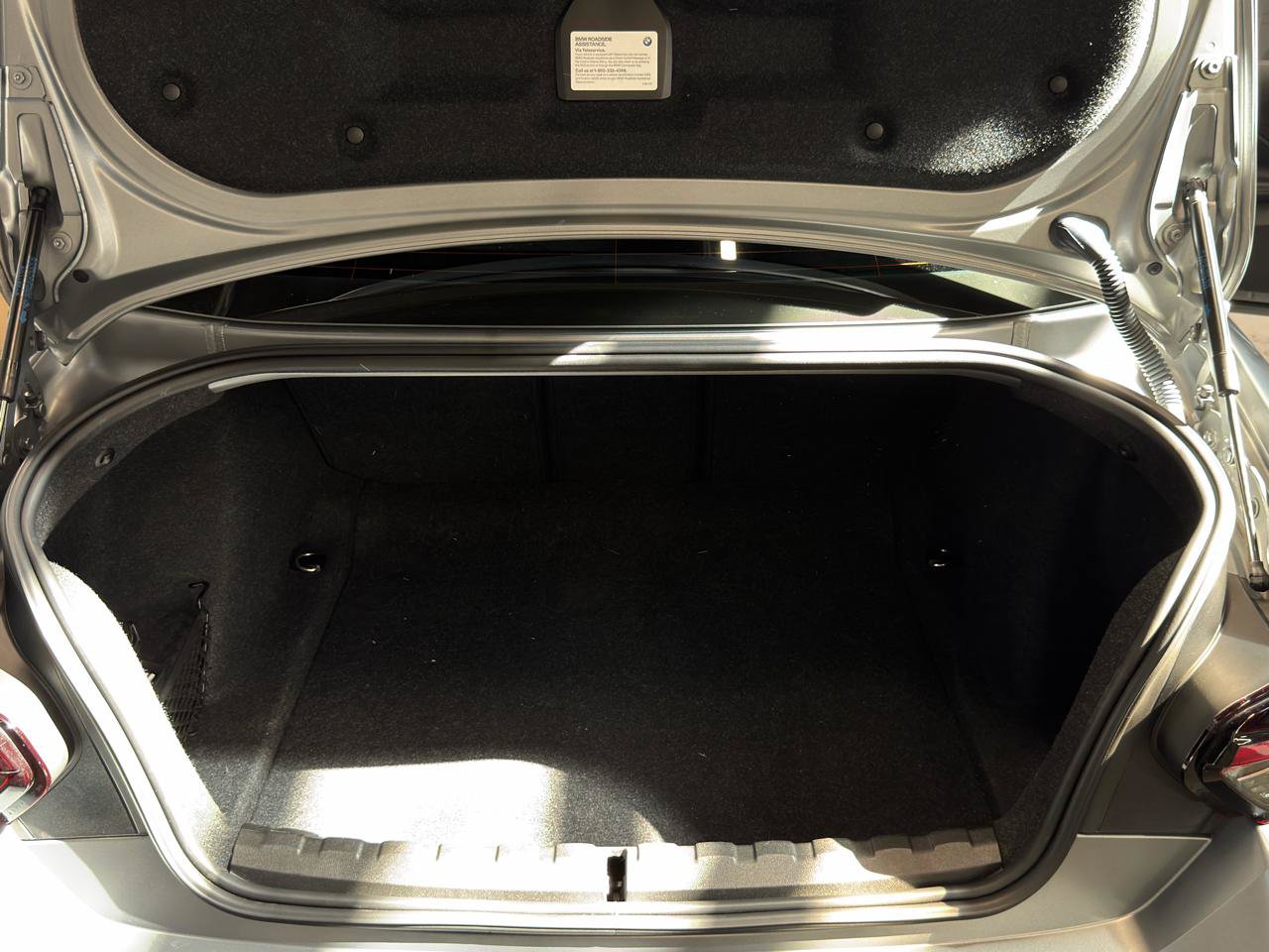 Used 2024 BMW M2 w/ Lighting Package RWD image 26