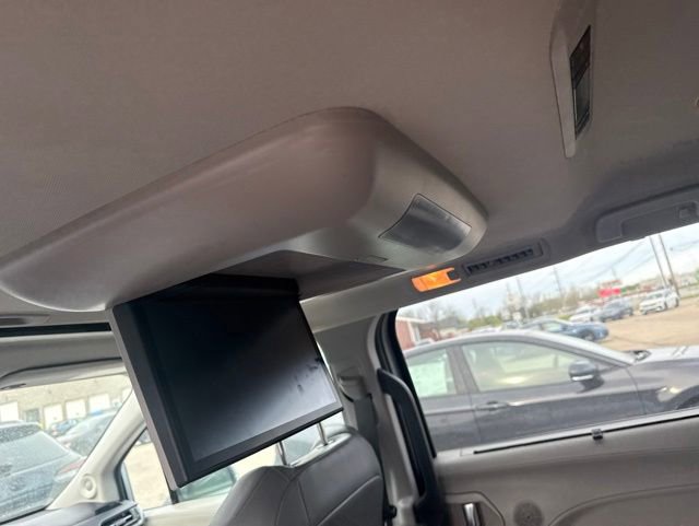 Certified 2023 Toyota Sienna Limited AWD/4WD image 14