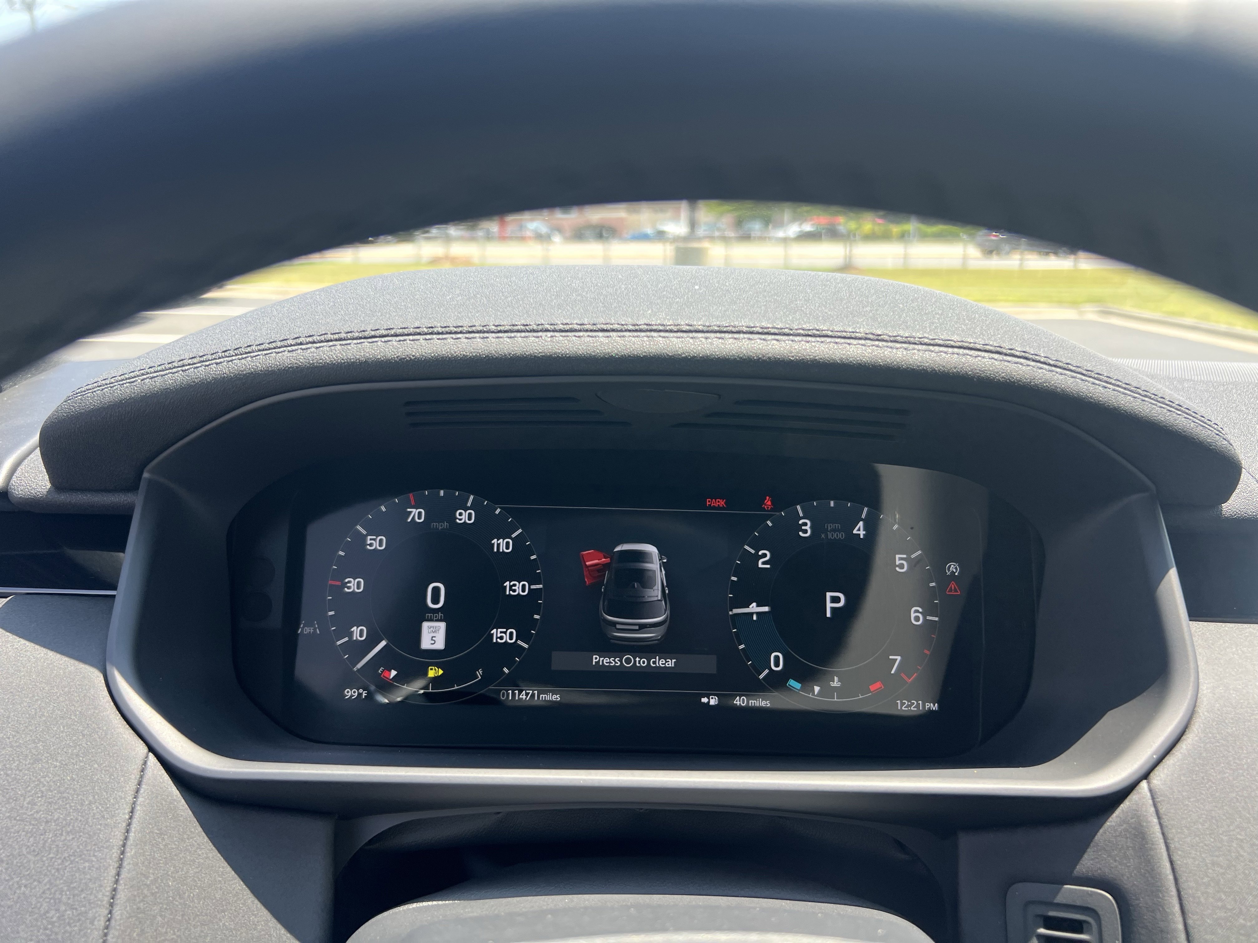 Certified 2025 Land Rover Discovery S AWD/4WD image 24
