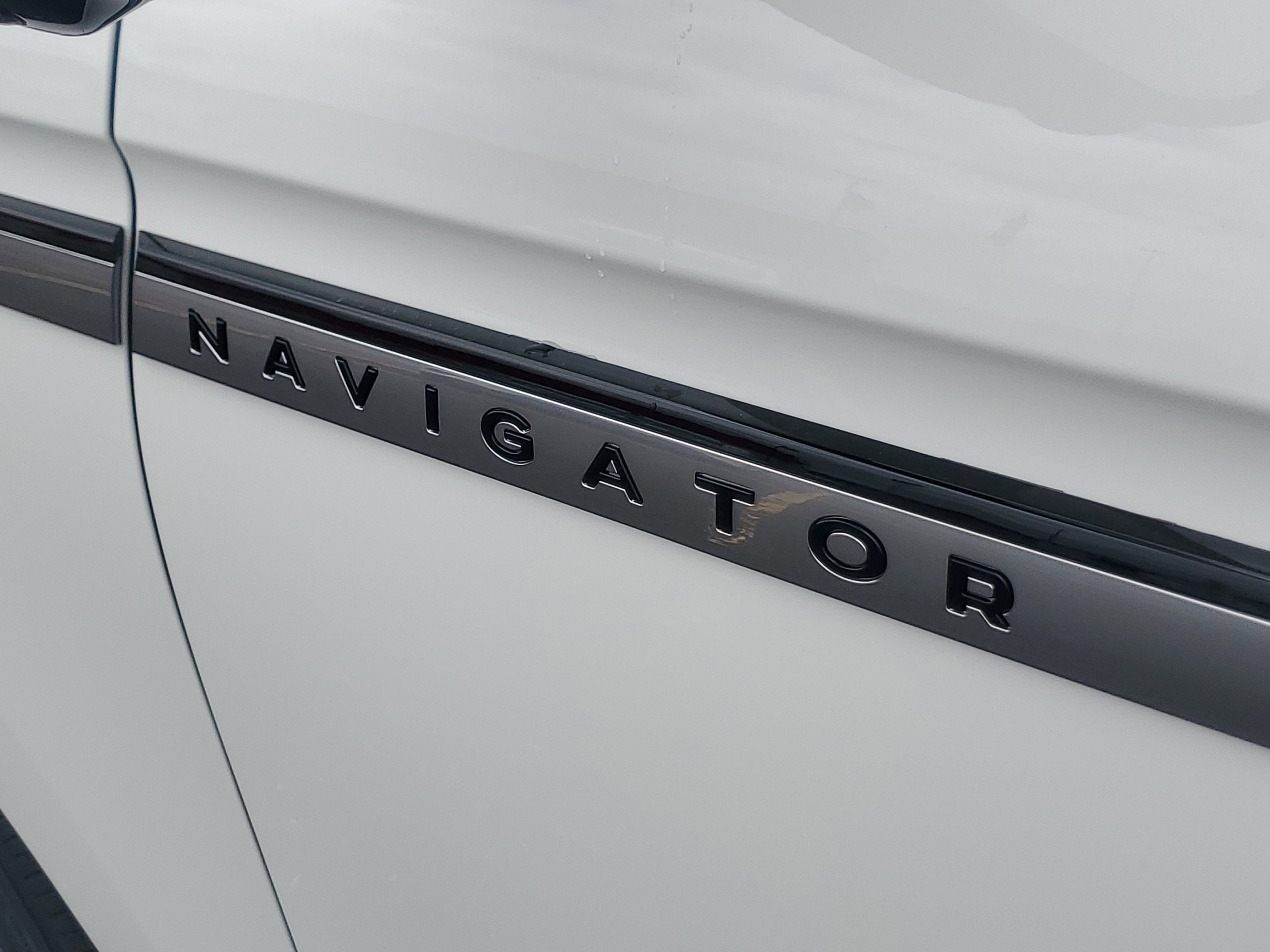 New 2026 Lincoln Navigator Reserve AWD/4WD image 7