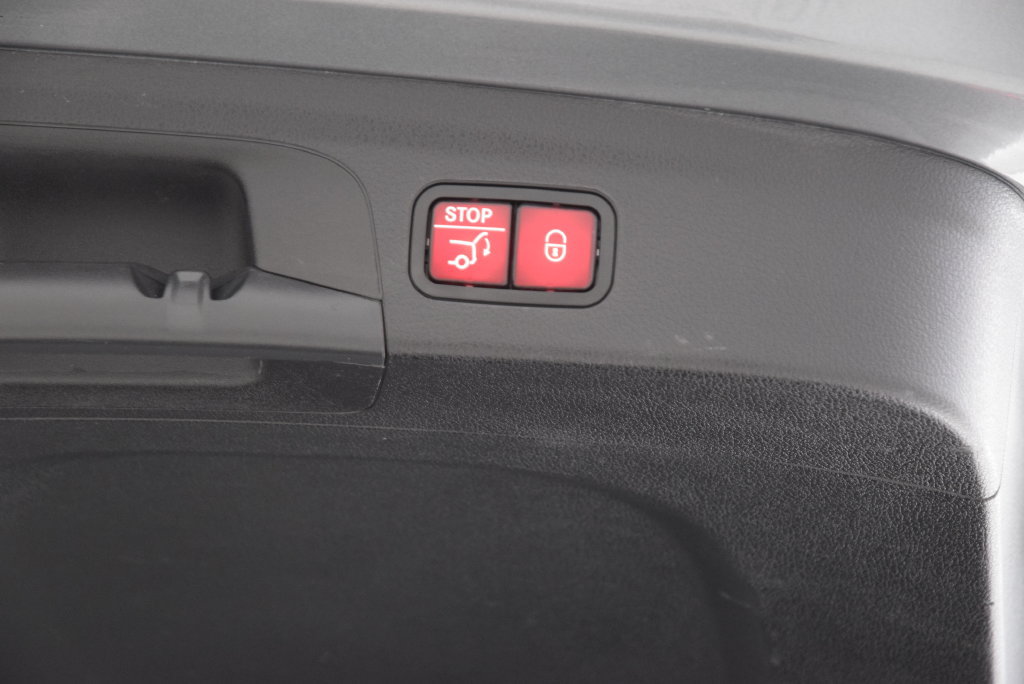 Used 2020 Mercedes-Benz GLE 350 image 31