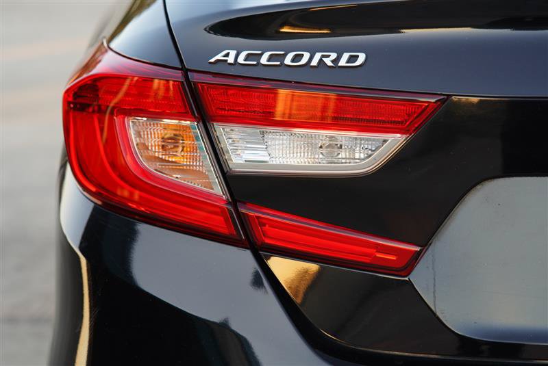 Used 2019 Honda Accord Touring image 28