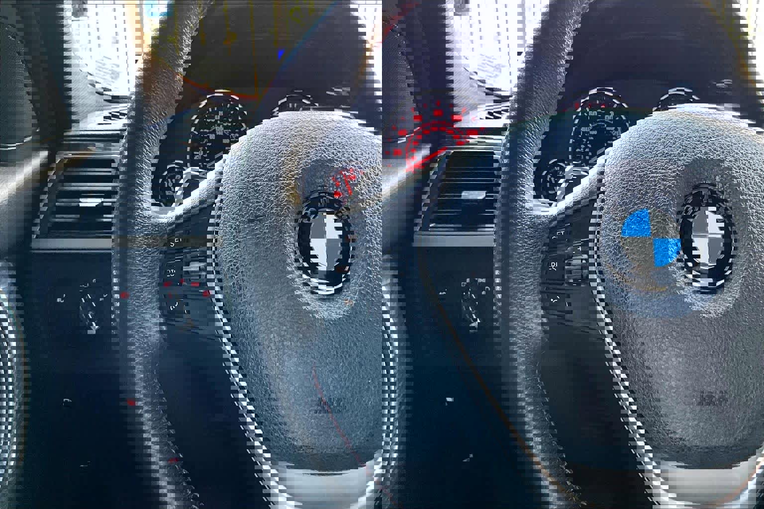 Used 2017 BMW 330e image 23